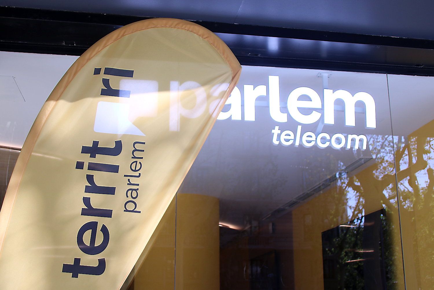 Katalan Telekom Şirketi Parlem'e ICF ve Banc Sabadell'den 1.8 Milyon Avro Destek