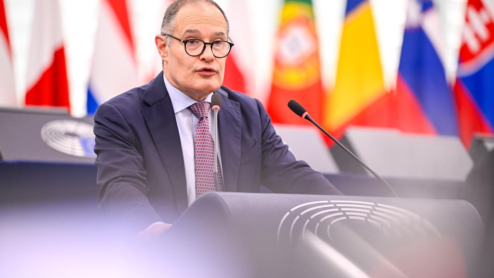 Frontex'in Eski Direktörü ve Aşırı Sağcı Vekile İnsanlık Suçlarından Soruşturma