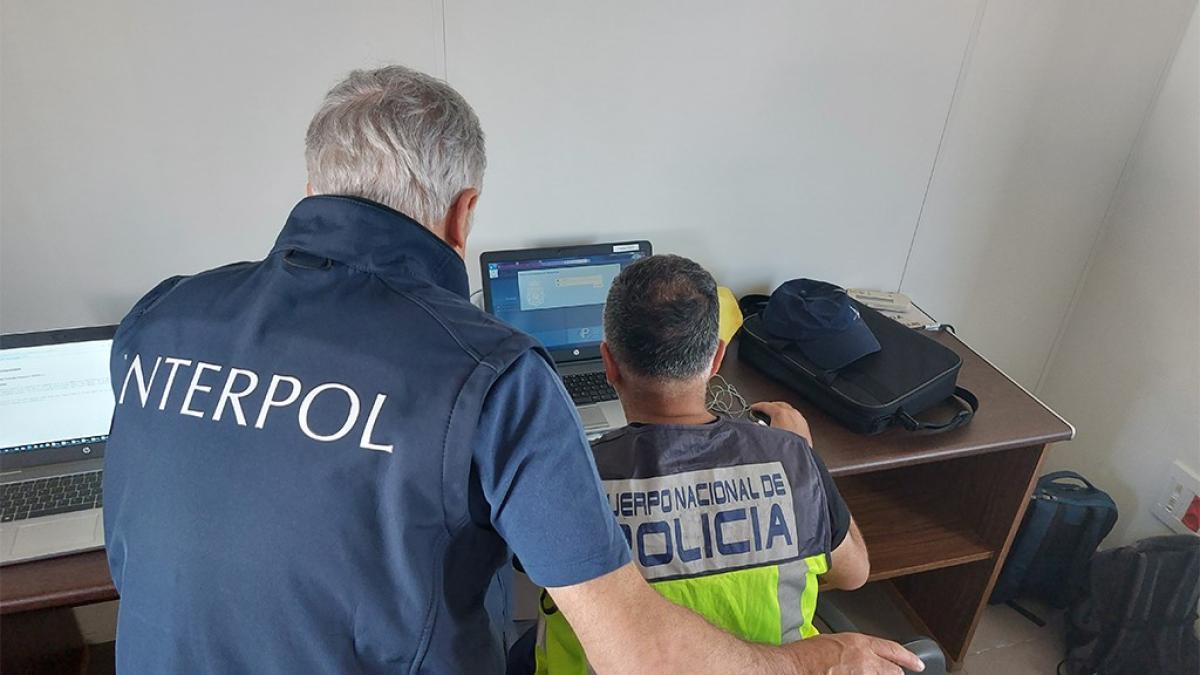 Interpol Tarafından Aranan Firari, İspanya'da Yakalandı: Uluslararası Suçla Mücadelede