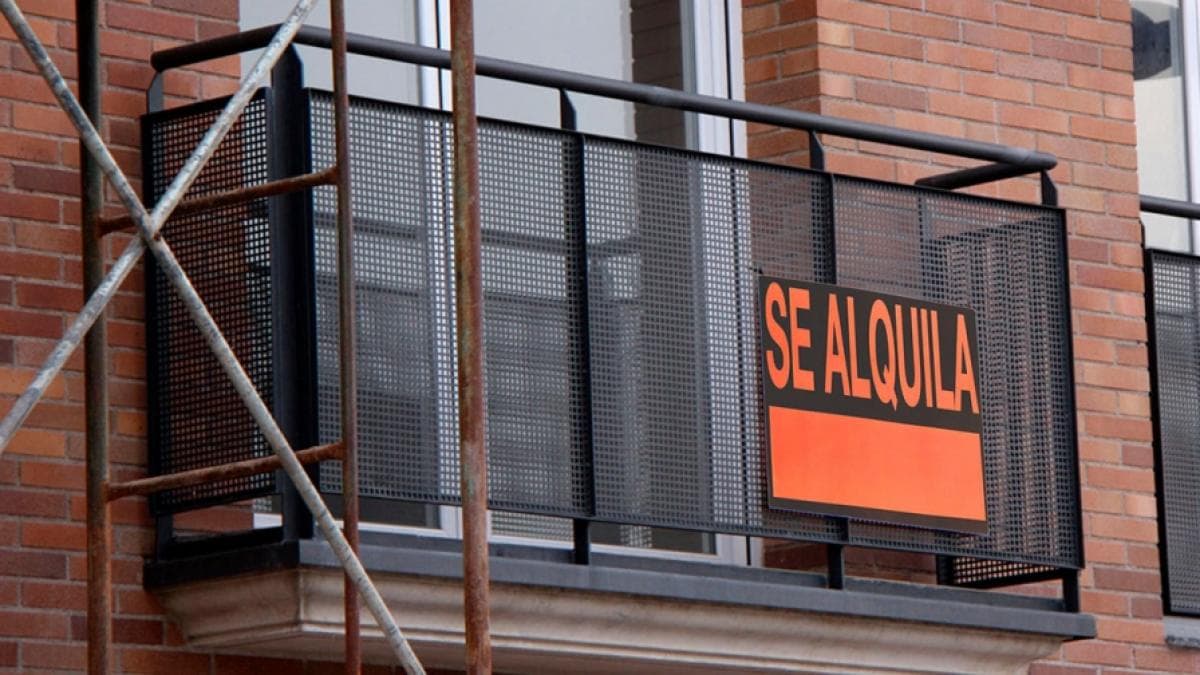 Barcelona'da 55 Yaş Üstüne Aylık 400 € Kira Yardımı Başladı: Şartlar v