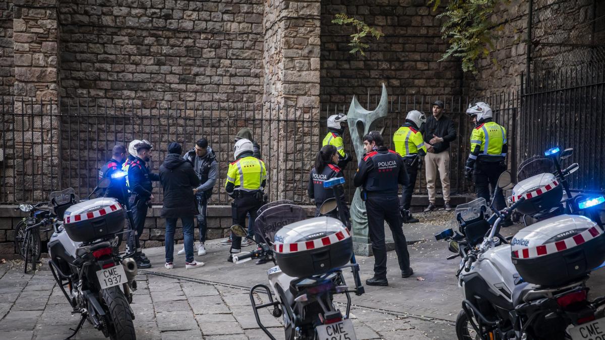 Barselona'da Konut Soygunlarına Karşı Kapsamlı Operasyon: 6 Kişi Suçüstü Yakalandı