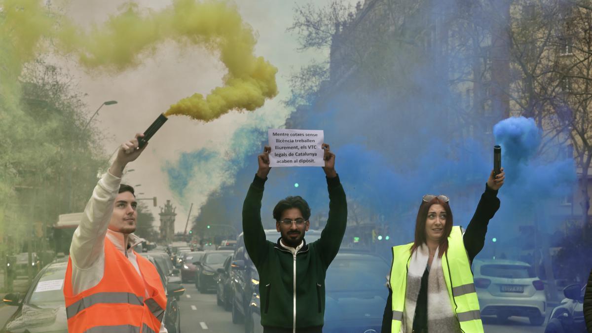 Barselona'da VTC Protestosu: Mobil Dünya Kongresi Açılışında Büyük Kaos!