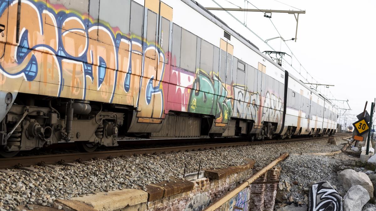 Katalonya'da Trenlere Yönelik Grafiti Saldırılarına Büyük Operasyon: 9 Gözaltı