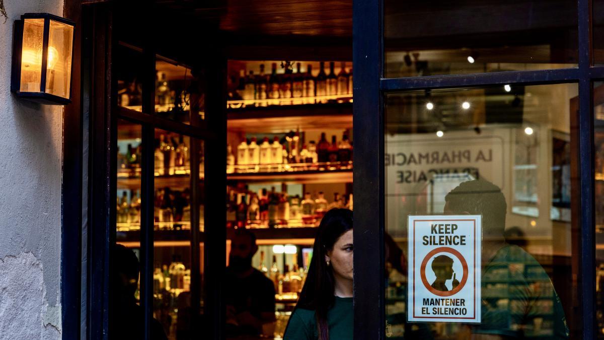 Barselona'da Born Barları: Kapanış Saati Tehditleri Son Bulsun!