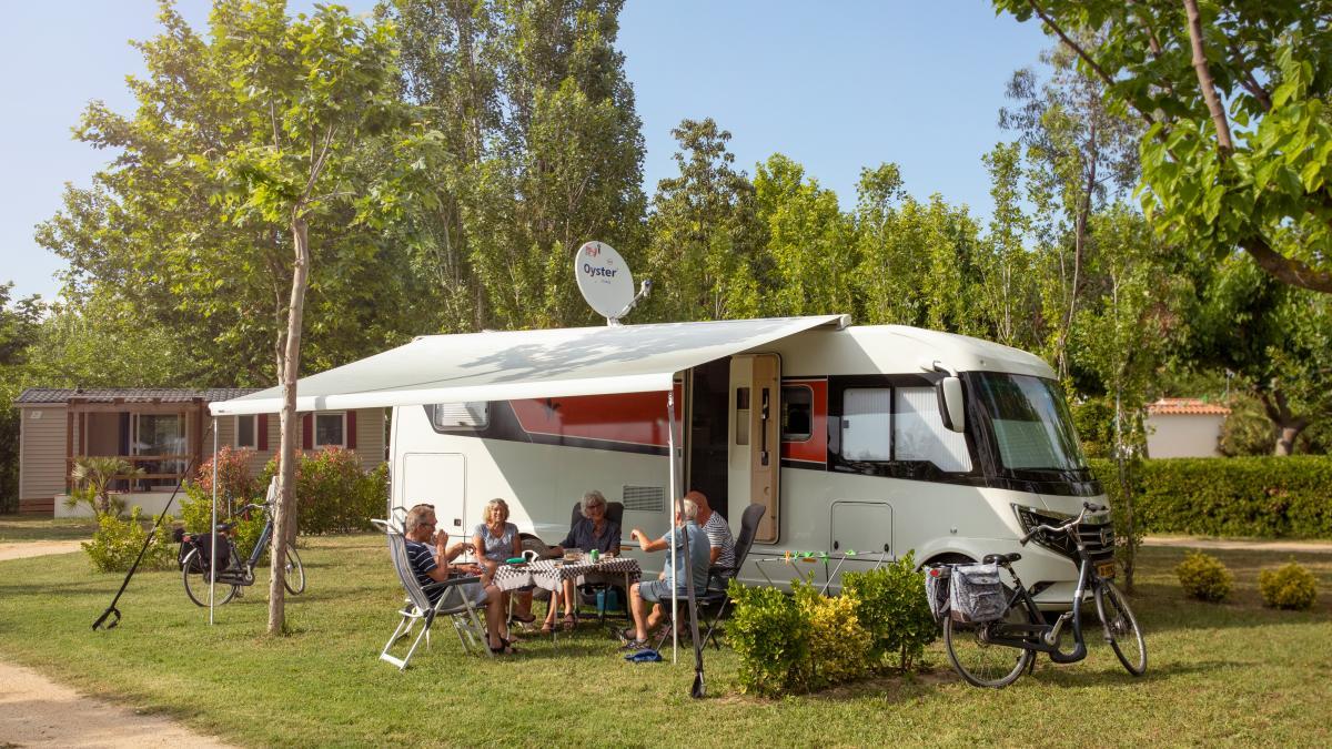 Girona Kamp Turistlerinin Profili Şaşırttı: Yüzde 45'i Üniversite Mezunu