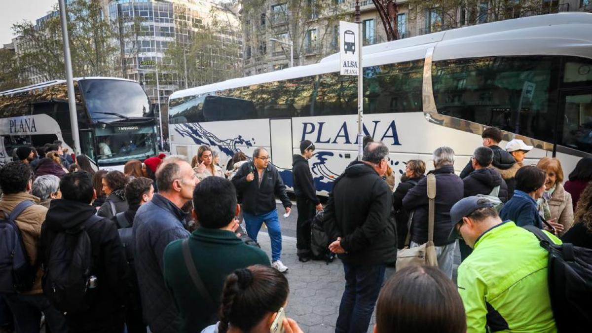 Barselona'da Ulaşım Önceliği Değişiyor: Otobüsler Raylı Sistemin Önüne Geçti