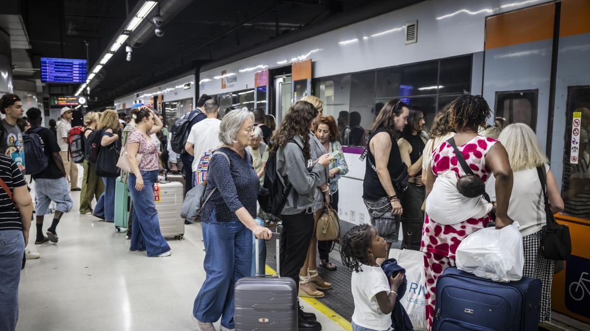 Renfe'den Şaşırtıcı Rodalies Raporu: Ağustos'ta Trenlerin %92'si Dakik İddiası!
