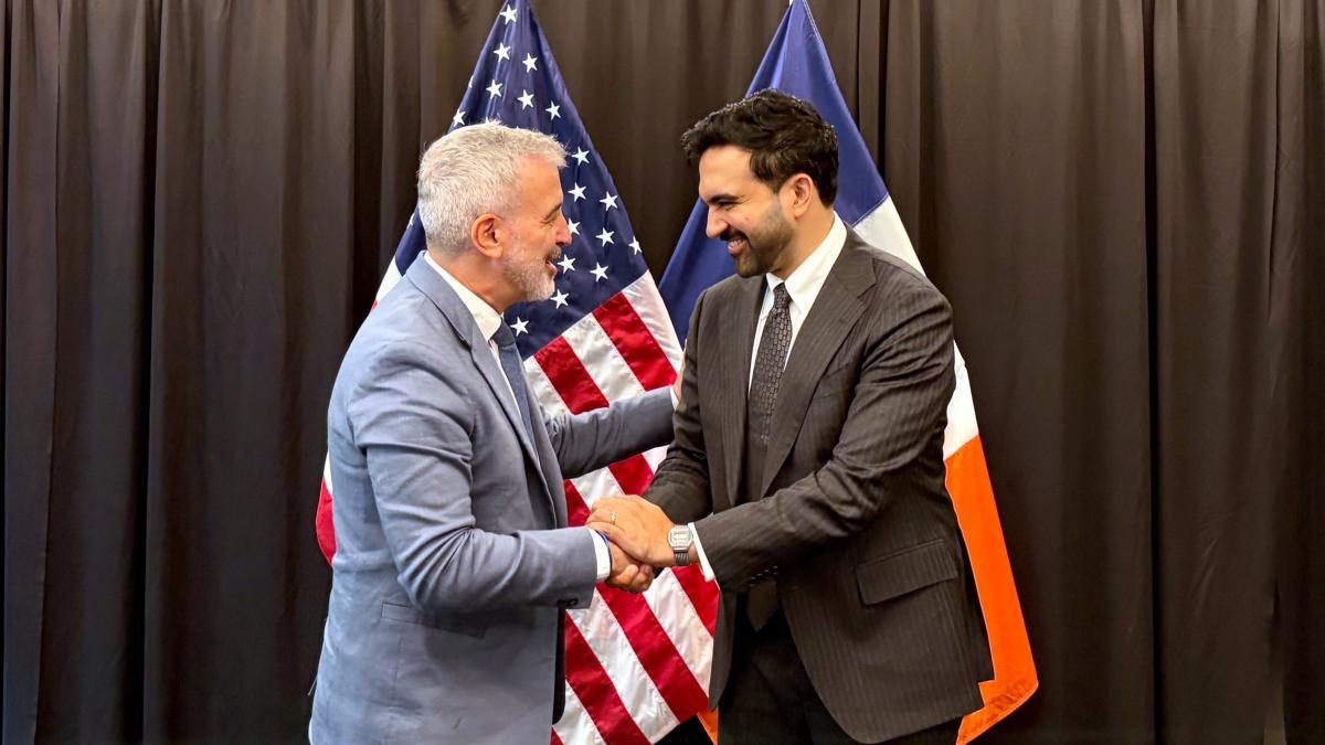 Barselona Belediye Başkanı Collboni, New York'ta Uygun Fiyatlı Mağazaları Duyurdu