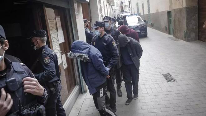 Mallorca'da Engelliye İşkence Edip Yüzüne Dövme Yapanlara Hapis Cezası: Toplumda Şok