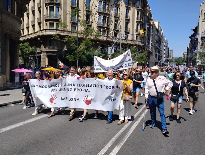 Barselona'da Taksi Şoförlerinden Yüksek Vergi ve Kamu Harcamalarına Protesto