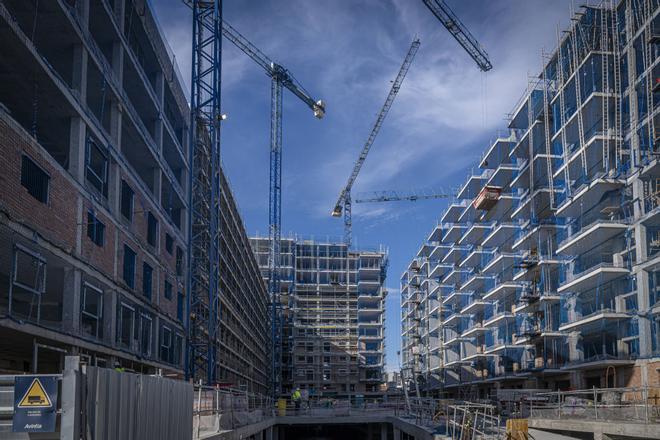 Badalona'dan Konut Krizine Altı Yıllık Yerel Planlama Hamlesi