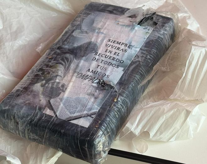İspanya Kıyılarında Kokain Yağmuru: 'Hristiyanlık Mühürlü' Paketler Gizemi Derinleştiriyor
