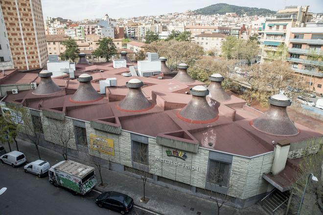 Barselona'nın 'Lanetli' Süpermarket Dükkanı: %92 İndirime Rağmen İkinci İhale de Boş Kaldı