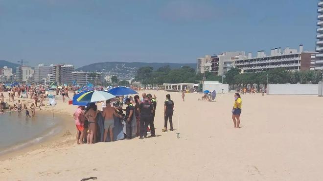 Katalonya'da Plajda Boğulma Tehlikesi: 80 Yaşındaki Kadın Yoğun Bakımda