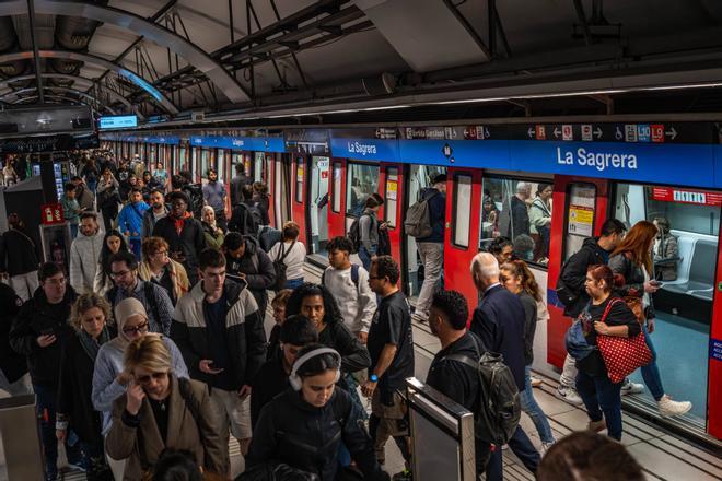 Barselona Metrosu'ndan Sant Jordi 2026 İçin Tarihi Takviye: "En Çok Tren" Seferde