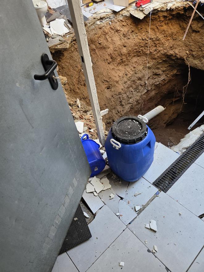 Barselona'da L9 Metro Hattı İnşaatında Obruk Paniği: Evler Tahliye Edildi