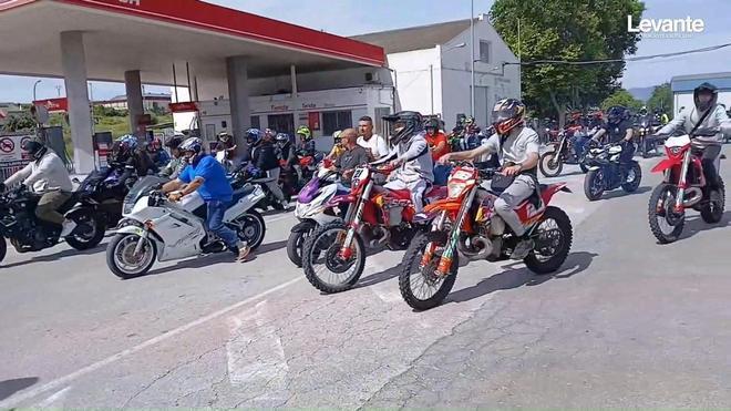 "Siempre te llevaremos en el corazón": València'da 'Panete'ye Duygusal Motosiklet Saygısı