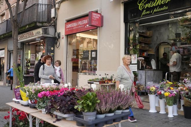Barselona, Mahalle Esnafına Destek İçin Popüler 'Bonus Consum' Kuponlarını Yeniden