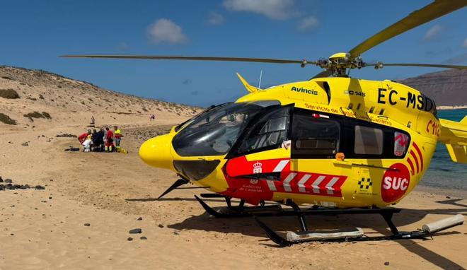 **Lanzarote'de Boğulma Tehlikesi Geçiren 5 Yaşındaki Çocuk Helikopterle Hastaneye