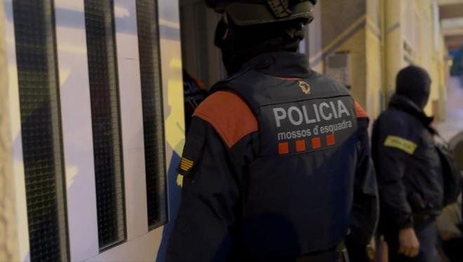 Badalona'da Düğün Kavgası Kanlı Bitti: Silahlı Saldırıda Dört Yaralı