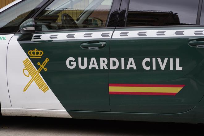 Málaga'da Eşini Darbedip Çatıda Barikat Kuran Adam 4 Saat Sonra Yakalandı