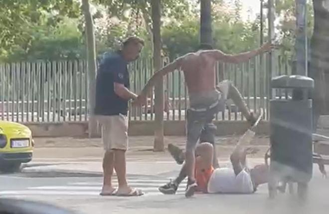 Valensiya'da Vahşi Dayak: 46 Yaşındaki Adam Komada, Bir Kişi Tutuklandı