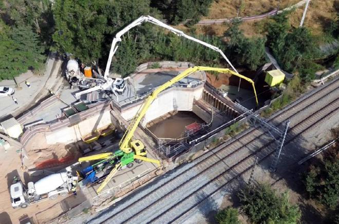 Barselona'daki Altyapı Çöküntüleri Endişe Yaratırken: Yetkiliden 'Bağlantı Yok' Açıklaması