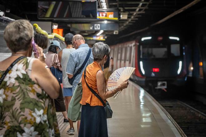 Barselona'da Aşırı Sıcaklar: 1400'e Yakın Tıbbi Müdahale ve 46 Hastane Yatışı