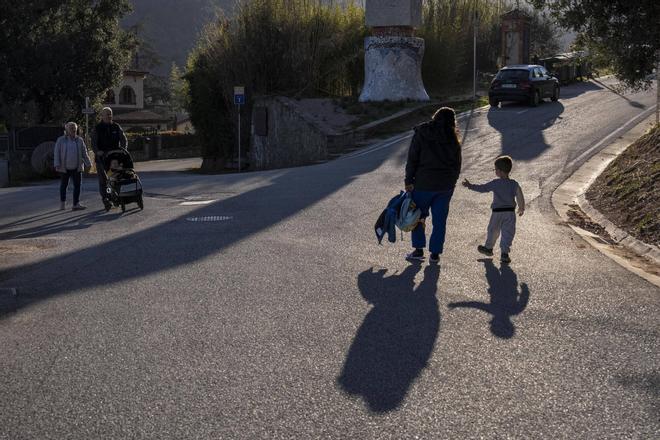 Barselona'nın Kırsalında Gençlere Gelecek Vadeden Konut Hamlesi: Nüfus Kaybına Karşı