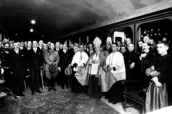 Barselona Metrosu'nun Yüzüncü Yılı: Gaudí ve Papa'nın Gölgesinde Kalan Bir Kent Mirası