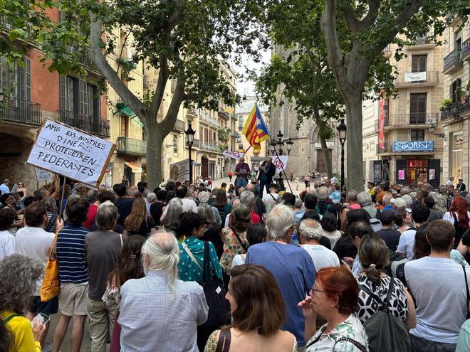 Barselona'da Papa Ziyaretinin "Kamu Ayrıcalıklarına" Karşı Protesto: Laiklik Vurgusu