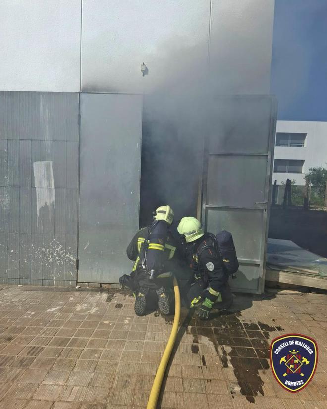 Mallorca'da Yaşlı Bakım Evinde Yangın: 124 Sakin Tahliye Edildi