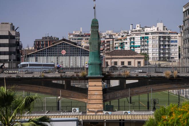 Barselona'nın Tarihi Marina Köprüsü Kapsamlı Restorasyonla Yenileniyor