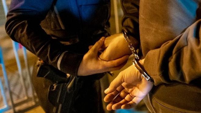 Barselona'da Korkunç Saldırı: Bir Ergen Bıçakla Yaralandı, Fail Gözaltında