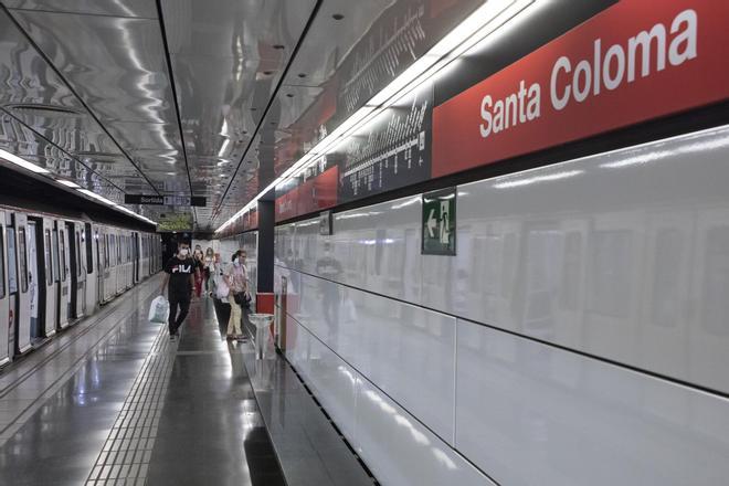 Barselona Yakınlarında Bir Devrin Sonu: Santa Coloma'nın Son Gazete Bayii Kapanıyor