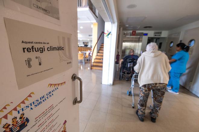 Barselona'da Yaşlı Bakım Evlerinin Yarısında Odalarda Klima Yok: Risk Artıyor