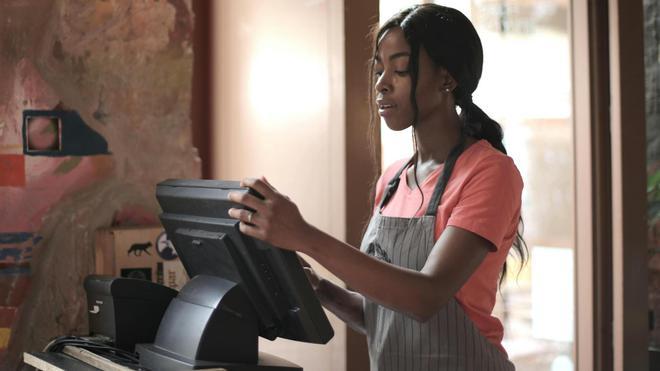 Asturias'ta İki Kez Hukuksuz Kovulan Çalışan Kazandı: Şirket 25.000 Euro Ödeyecek