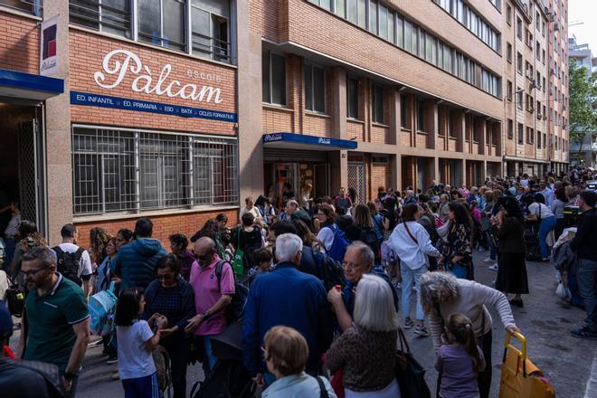 Barselona'da Escola Pàlcam'dan Güvenlik Çağrısı: Onlarca Yıllık Trafik Sorunu Çözüm