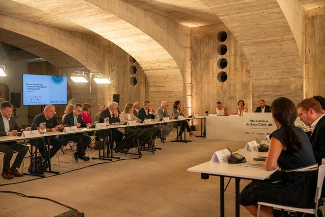 Barselona'da Yeni Hospital Clínic: Biyomedikal Merkez ve 1.100 Konutluk Dönüşüm