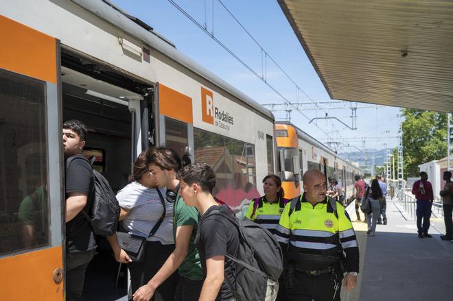 Katalonya'da Bakır Hırsızlığı Rodalies Hatlarını Vurdu: R8 İptal, Büyük Gecikmeler