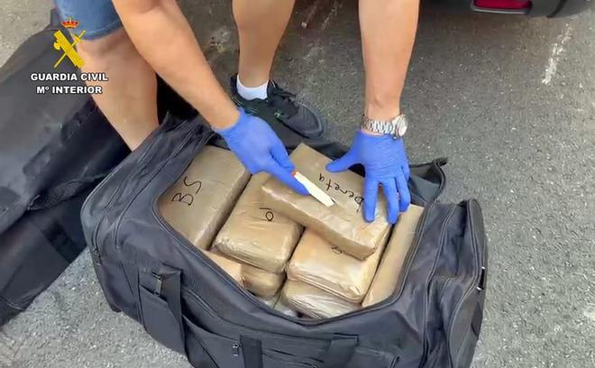 Badajoz'da Narkotik Ağlarına Büyük Darbe: 423 Kilo Kokain Ele Geçirildi
