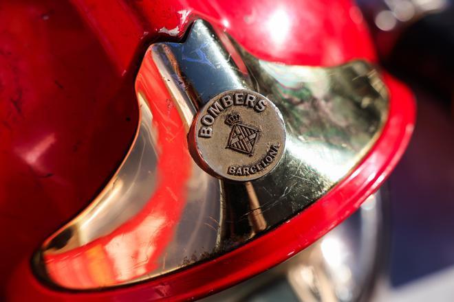 Barselona'da Yanan Araç Ronda Litoral'ı Kesti: Şehirde Ulaşım Felci