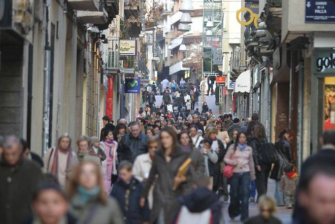 Terrassa'da Çevreciler Tartışmalı Otoparka Karşı Hukuki Hamle: ZBE Bölgesinde Çelişki