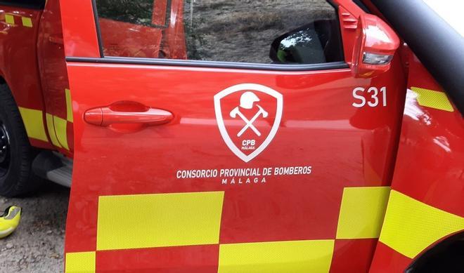 Málaga'da Ev Yangını: 75 Yaşındaki Adam Hayatını Kaybetti, Güvenlik Tartışılıyor