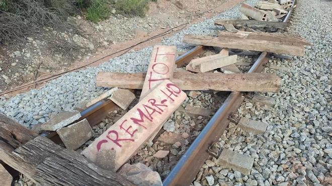 Katalonya'da Çevreci Sabotaj: Súria Madeni Tren Hattına Saldırı ve Aktivist Tutuklamaları