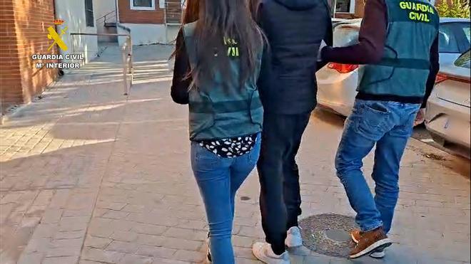 Sagunto'da Amerikan Kemancının Cinayeti: Beş Genç Tutuklandı