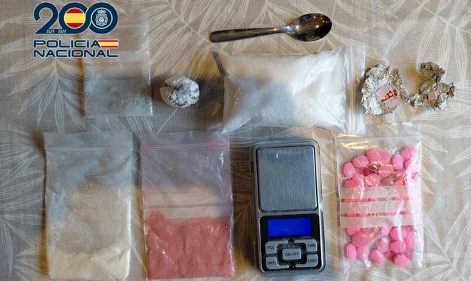 Valensiya'da Akıl Almaz Olay: Bakıcı, Demanslı Kadının Evini Uyuşturucu Yuvasına Çevirdi