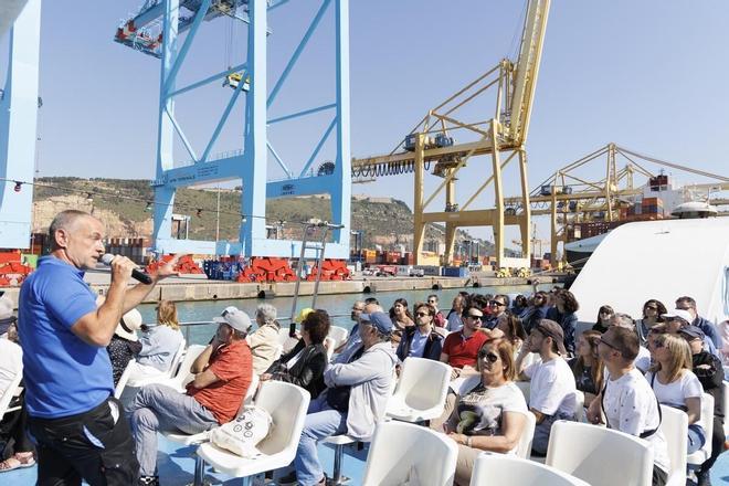 Barselona Limanı Kapılarını Açıyor: Llobregat Feneri ve Tekne Geçidiyle Unutulmaz Anlar