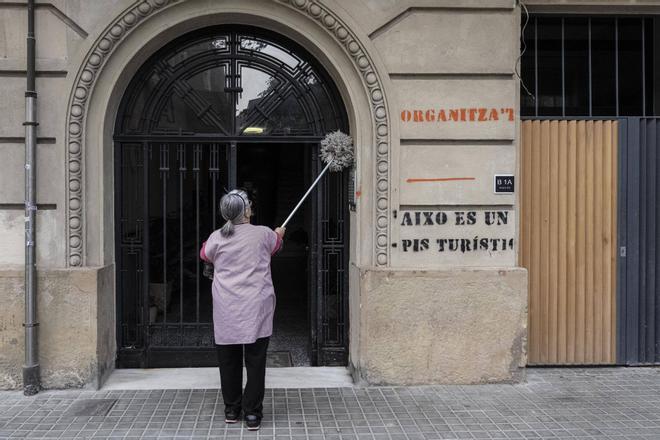 Barselona'da Turistik Daire Krizi Derinleşiyor: 12 Site Yasağa Destek İçin Başvurdu