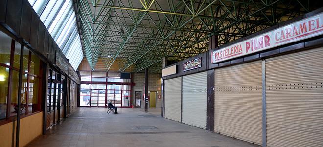 Sabadell'in 'Hayalet Pazarı' Canlanıyor: Otuz Esnaf Yeni Pazar Yerine Talip!